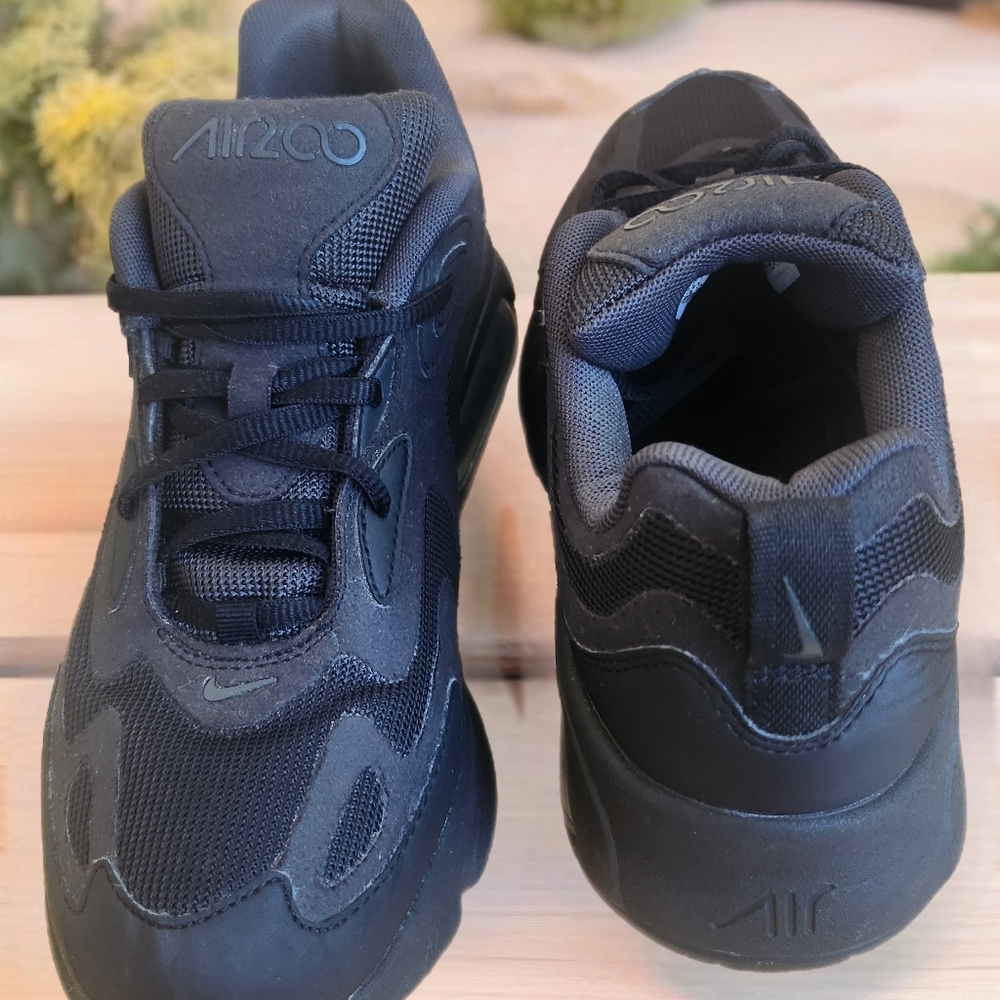 "HOST PICK" NIKE AIR MAX 200 TRIPLE BLACK YOUTH ATHLETIC SNEAKERS SIZE 6Y - Picture 7 of 9